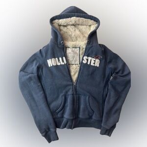 BLUE VINTAGE HOLLISTER SLIM FIT FURRY ZIP UP